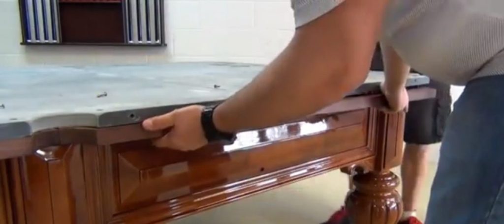 How to Level a Billiard Table 3 Level a billiard table